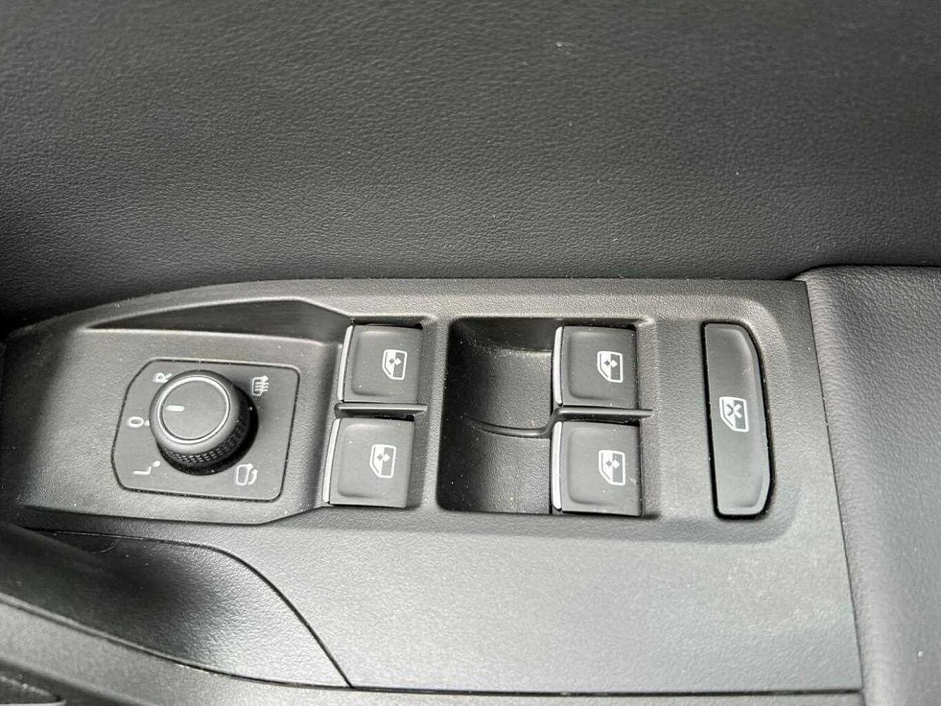 SEAT Leon 1.0 TSI EVO FR 5dr