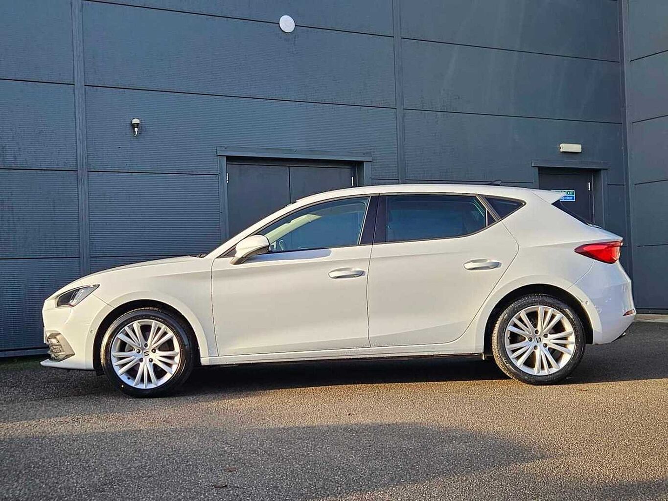 SEAT Leon 1.0 TSI EVO SE Dynamic 5dr