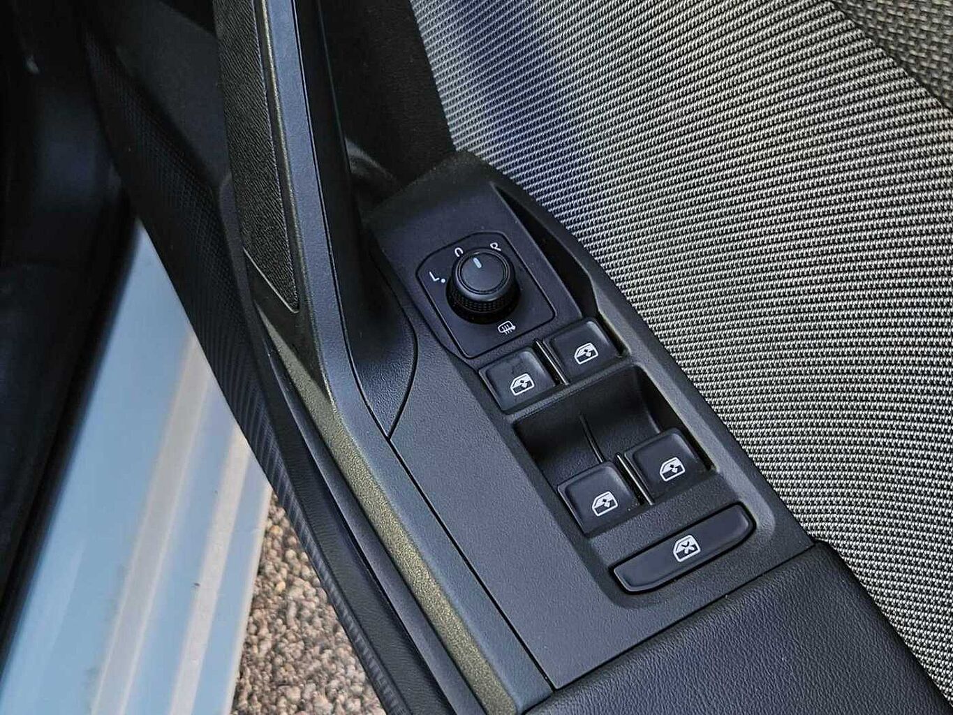 SEAT Leon 1.0 TSI EVO SE Dynamic 5dr