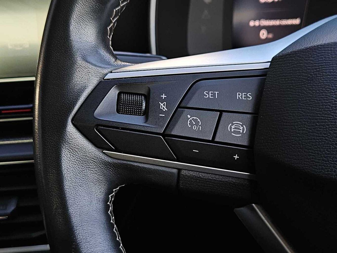 SEAT Leon 1.0 TSI EVO SE Dynamic 5dr