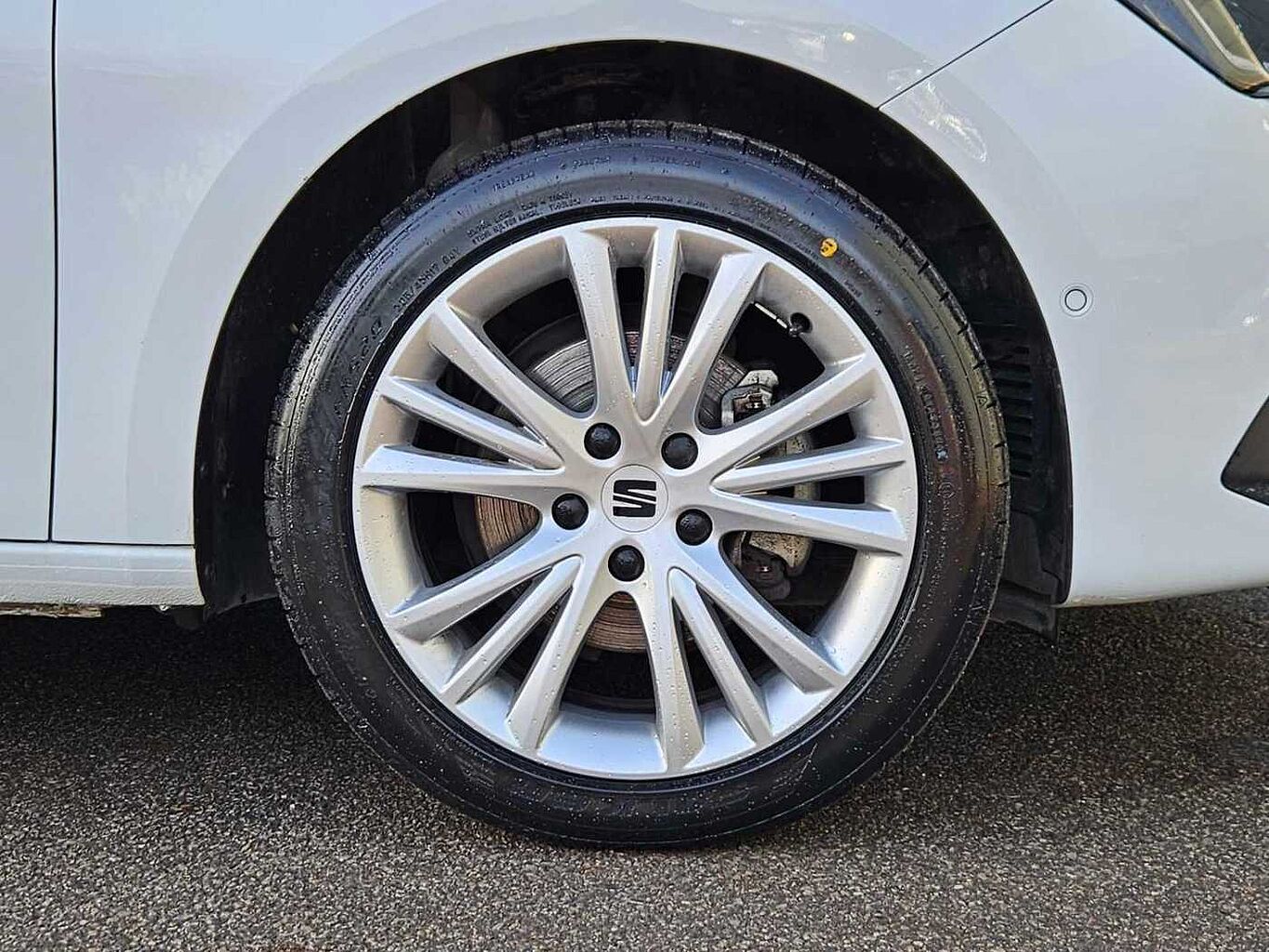 SEAT Leon 1.0 TSI EVO SE Dynamic 5dr