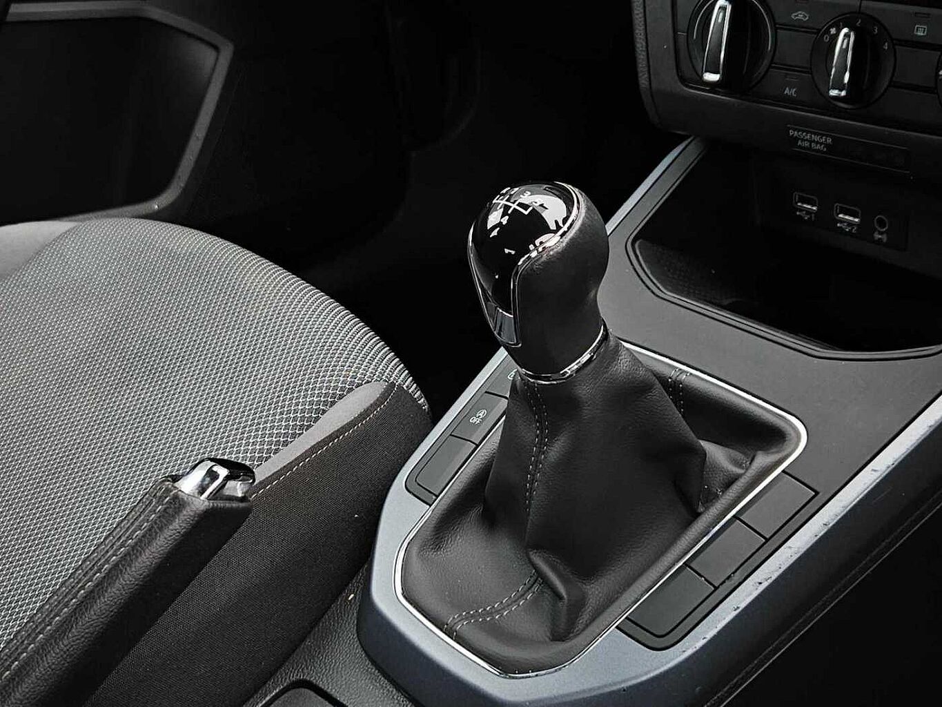 SEAT Arona 1.0 TSI SE Technology 5dr