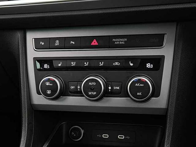 SEAT Ateca 1.5 TSI EVO FR Sport 5dr DSG